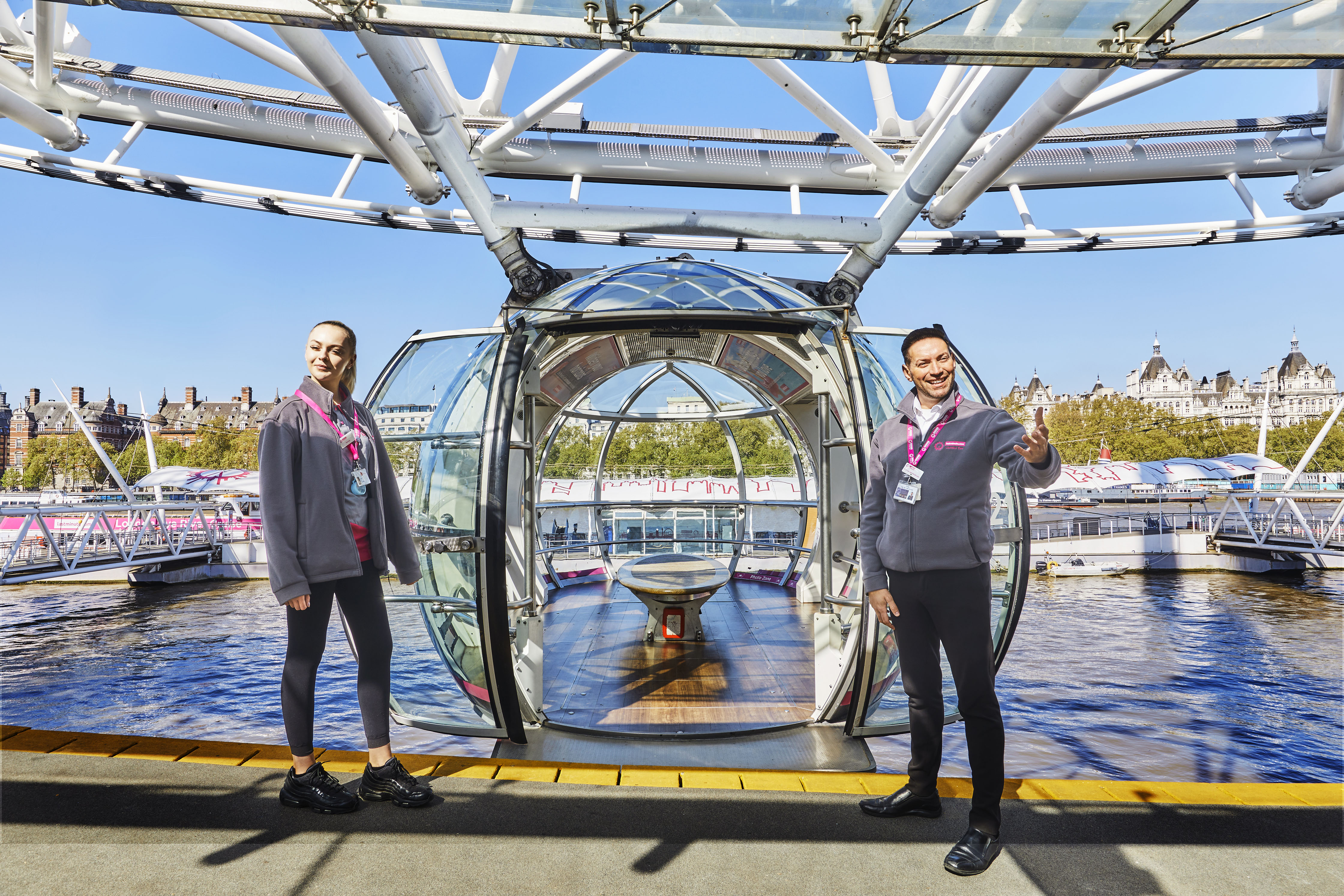 22747 London Eye 1B C Pod)01 Rgb Ns LICENSED UNTIL JUN2025