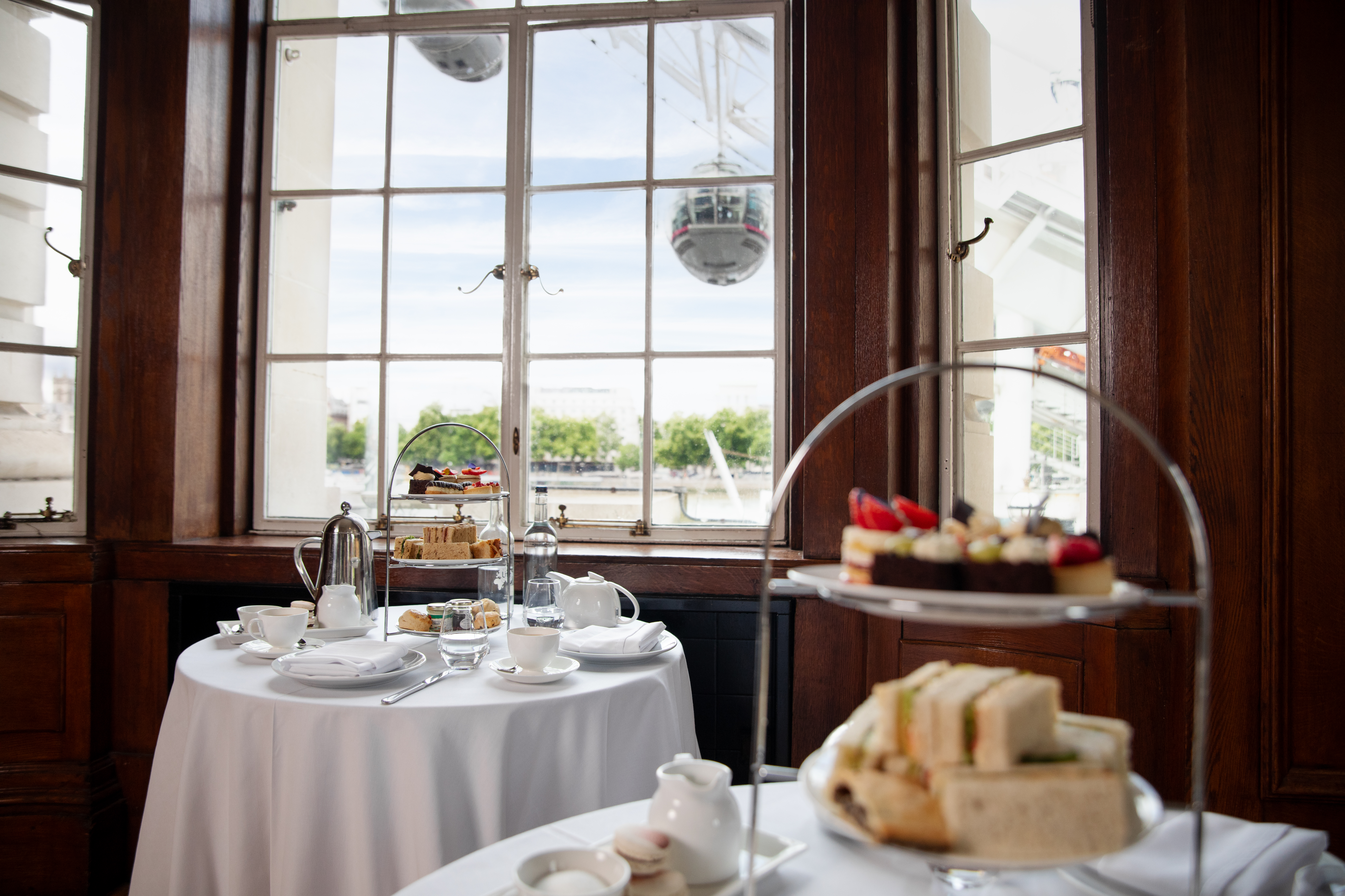 Afternoon tea at the London Eye 