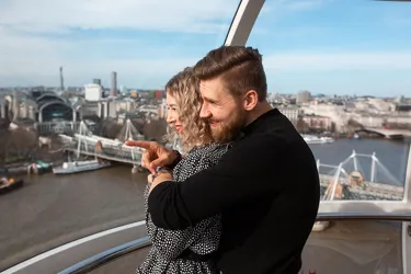 Couple on london eye